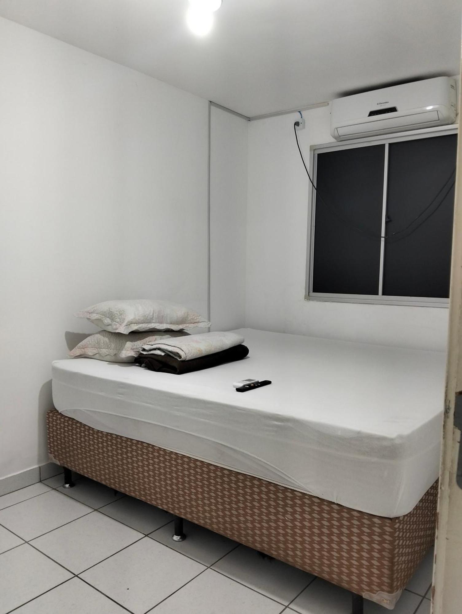 Apartamento Mobiliado 1 Quarto เปโตรลีนา ภายนอก รูปภาพ